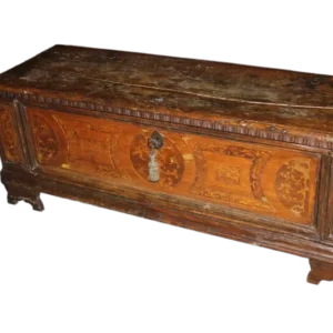 Grande Cassapanca italiana del 1600 legno di noce Riccamente Intarsiata